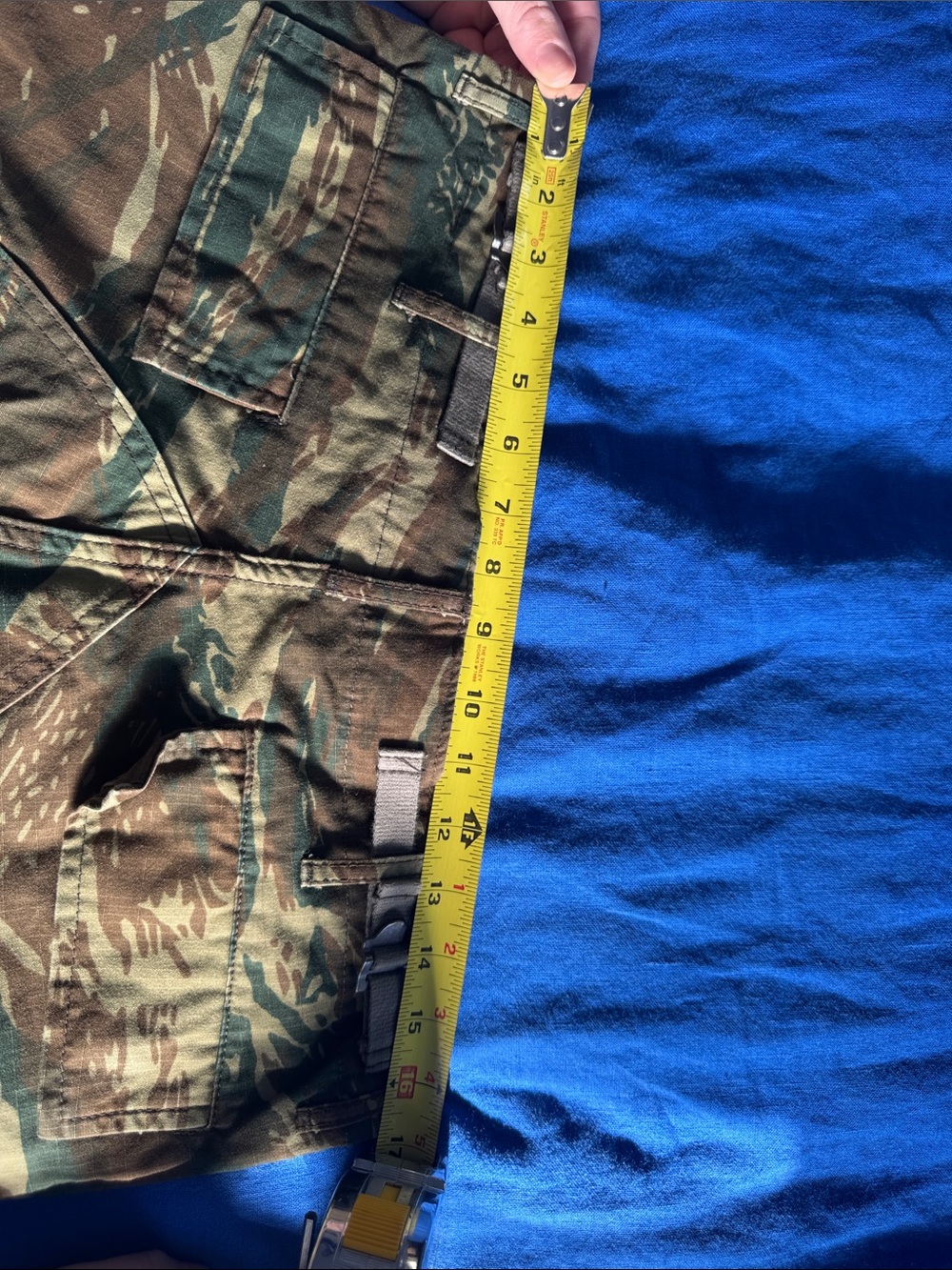 Urban Renewal Tiger Stripe Camo Cargo Shorts - Green Brown - Picture 4 of 5